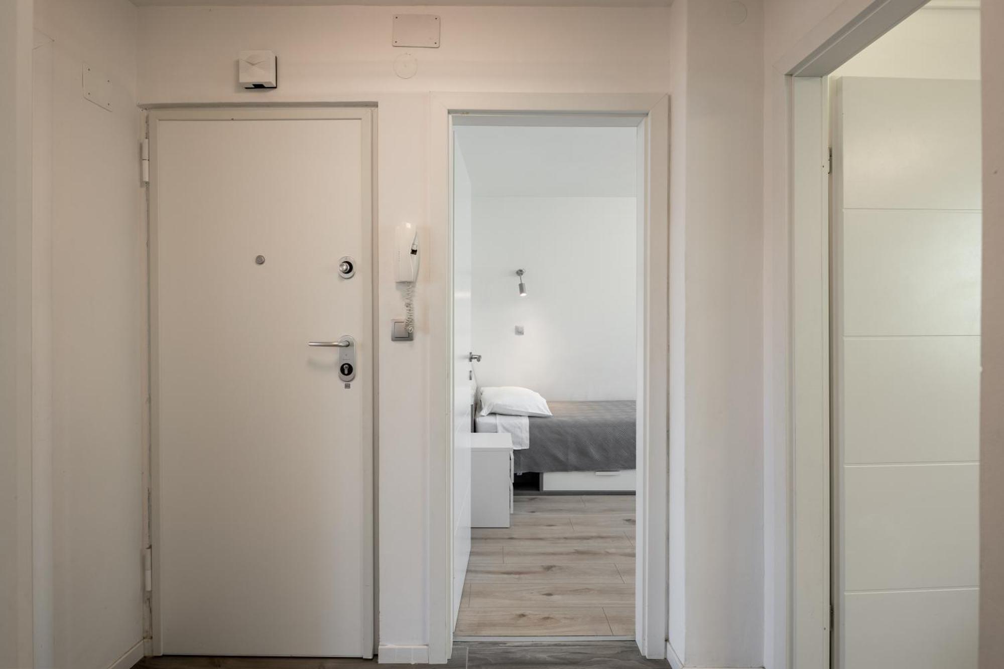 Centrale Apartment Split Extérieur photo